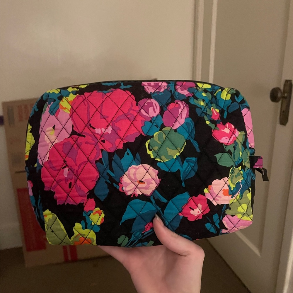 Vera Bradley makeup bag